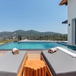 Villa Aegea *