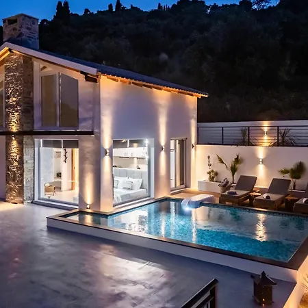 Dauti Annas スコペロス