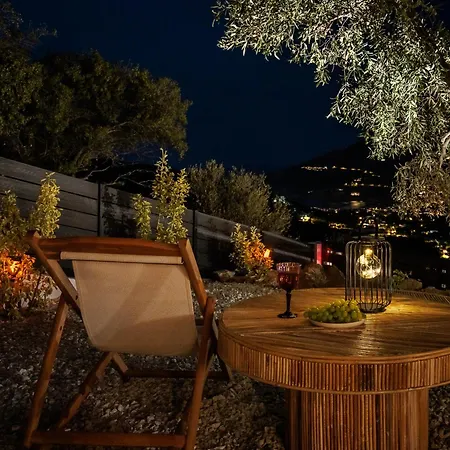 ヴィラ Dauti Annas *